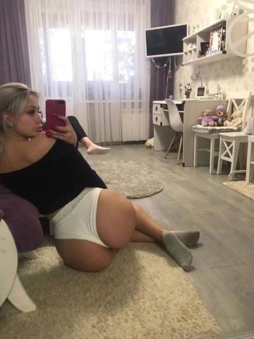 Виктория Реал Студентка Брюнетка фото 2